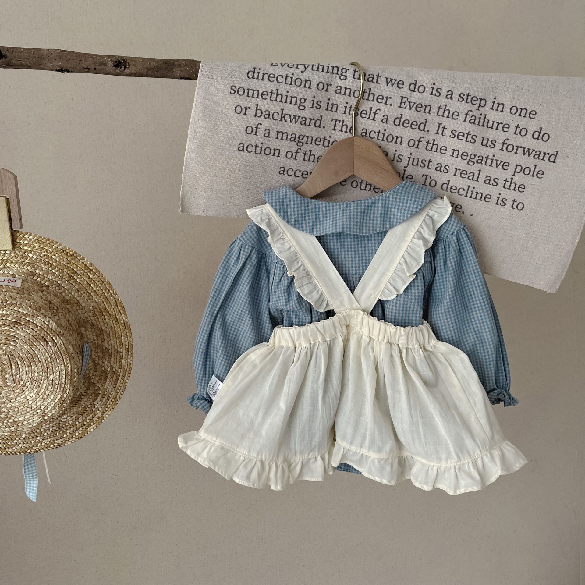 Pelele con Sobrefalda a Cuadros para Bebé Niña | Beige | Tallas 66-100 cm | Ropa Elegante para Fotos y Eventos | TiendasFR - Imagen 6