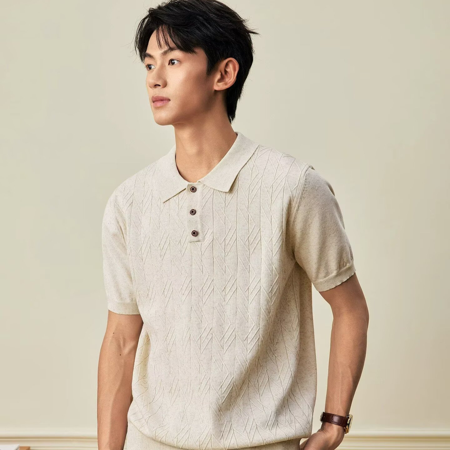 Camiseta de Punto Retro Estilo Japonés para Hombre | Albaricoque y Casual - Imagen 3