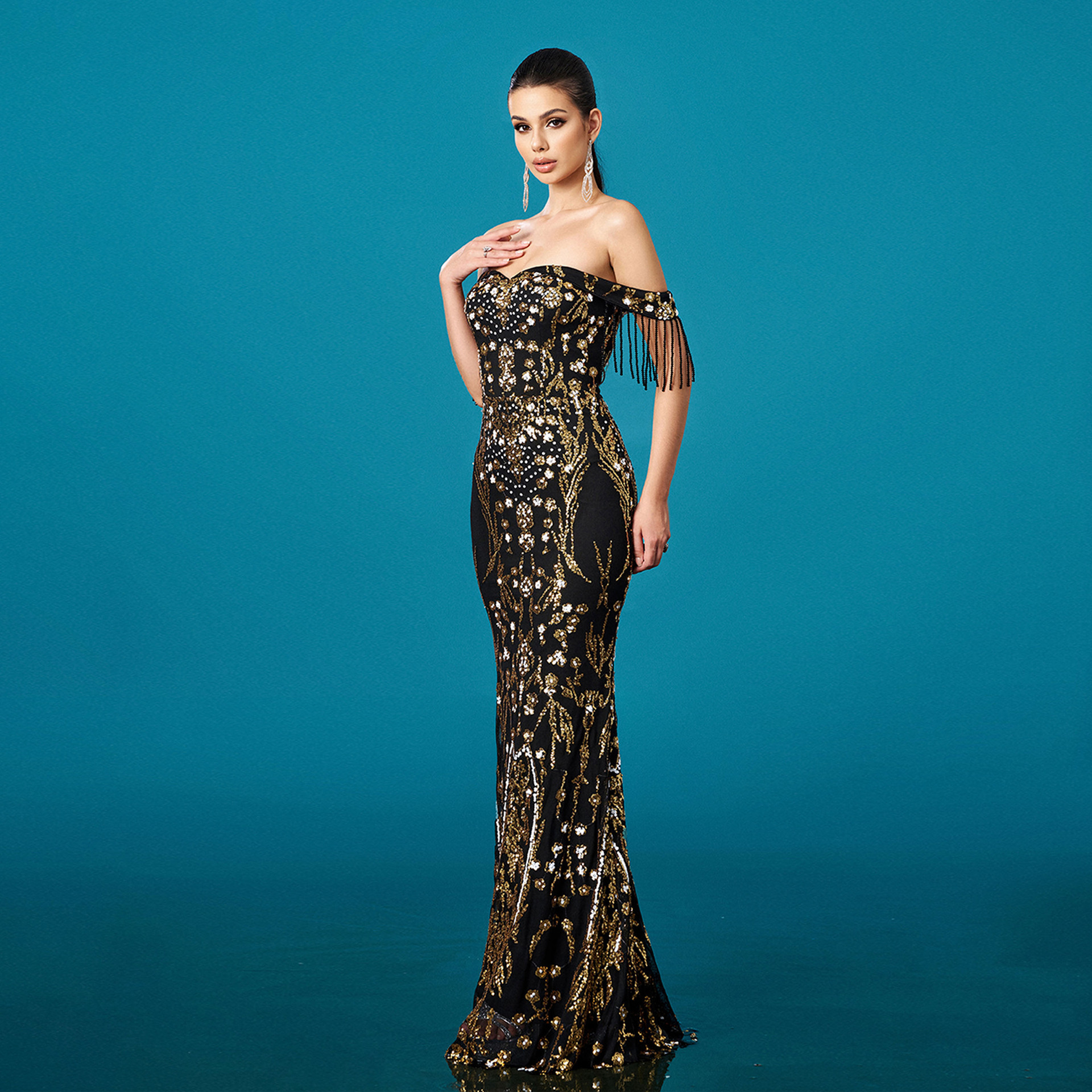 Vestido de Noche Sirena con Lentejuelas y Flecos | Escote Asimétrico Negro y Dorado | Eventos - Imagen 4